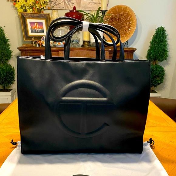 TELFAR-LARGE